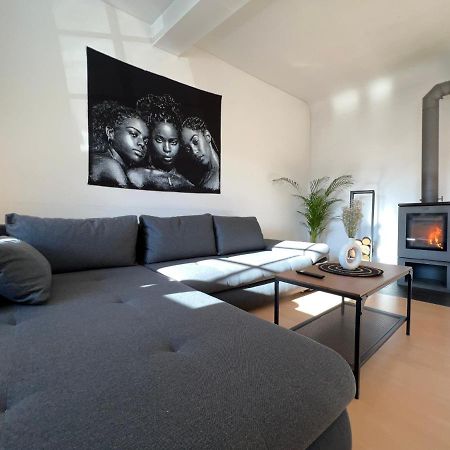 Romantisches Kamin-Apartment By Rabe - Netflix & Coffee-Bar & Parkplatz Karlsruhe Extérieur photo