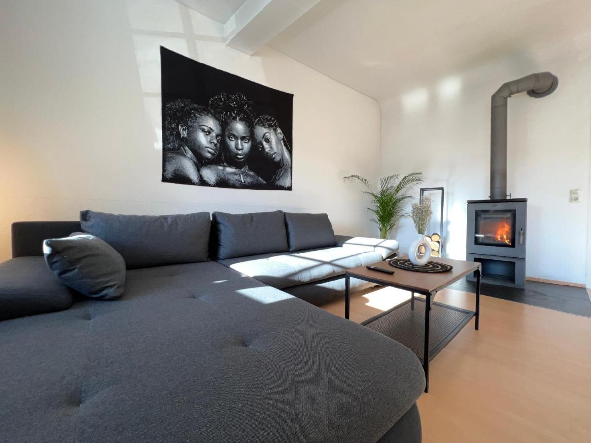 Romantisches Kamin-Apartment By Rabe - Netflix & Coffee-Bar & Parkplatz Karlsruhe Extérieur photo