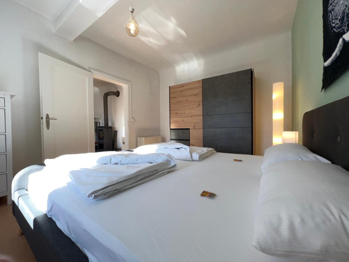 Romantisches Kamin-Apartment By Rabe - Netflix & Coffee-Bar & Parkplatz Karlsruhe Extérieur photo