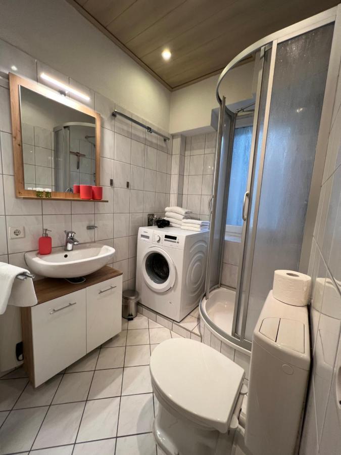 Romantisches Kamin-Apartment By Rabe - Netflix & Coffee-Bar & Parkplatz Karlsruhe Extérieur photo