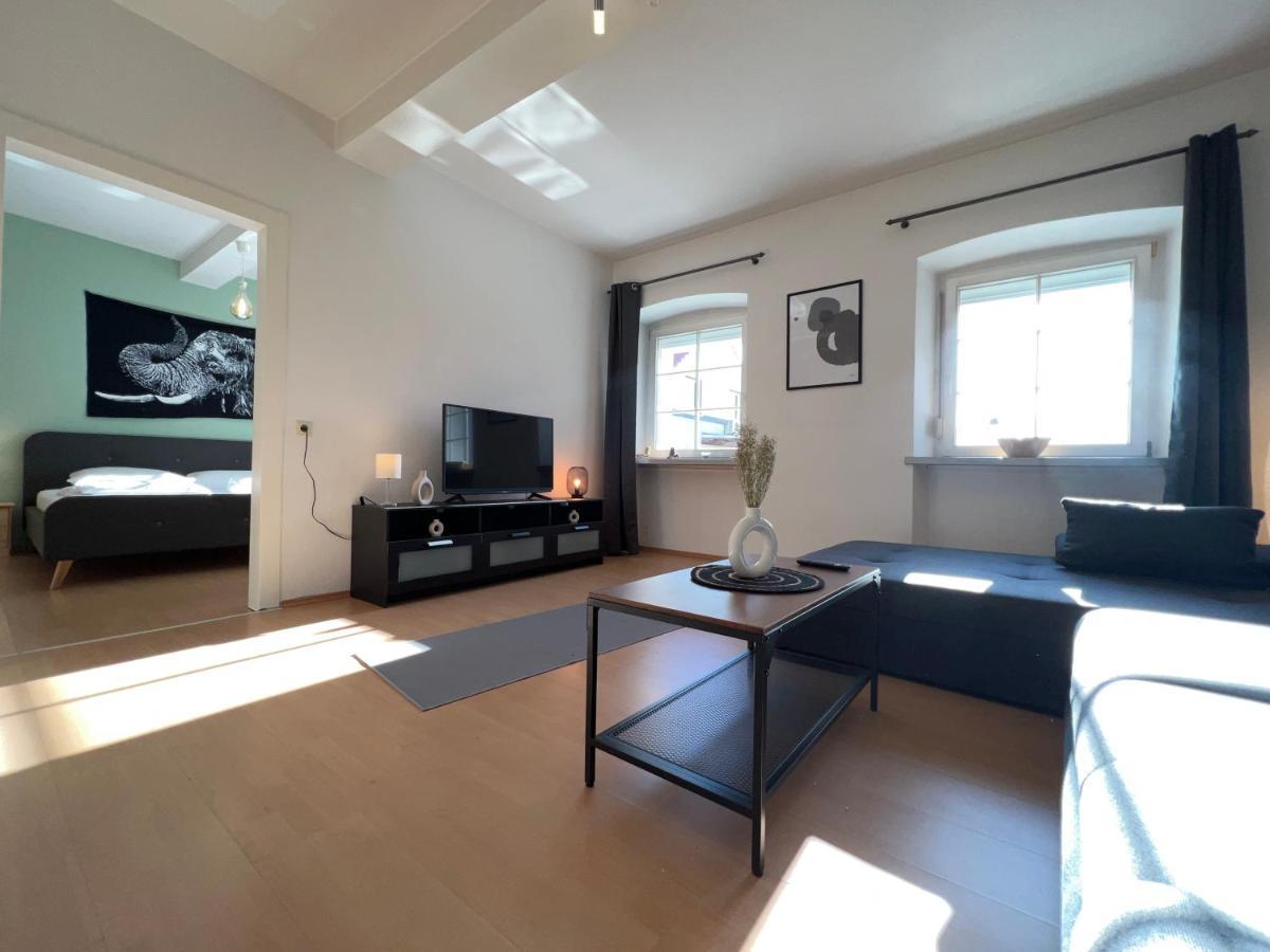 Romantisches Kamin-Apartment By Rabe - Netflix & Coffee-Bar & Parkplatz Karlsruhe Extérieur photo